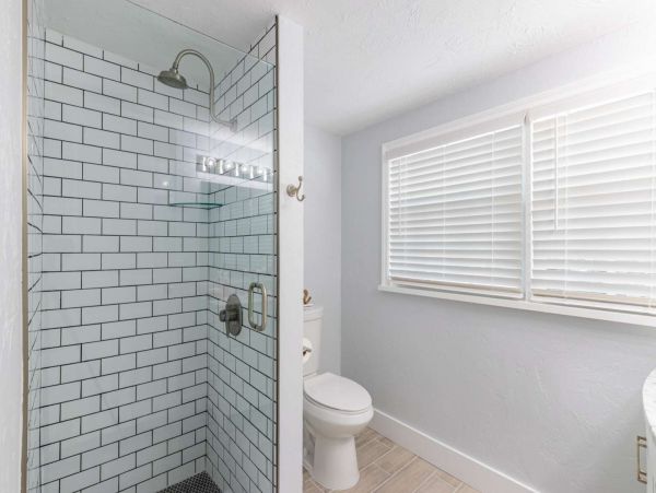 Luxury Renovated Vacation Home in Sarasota 3 Bedrooms