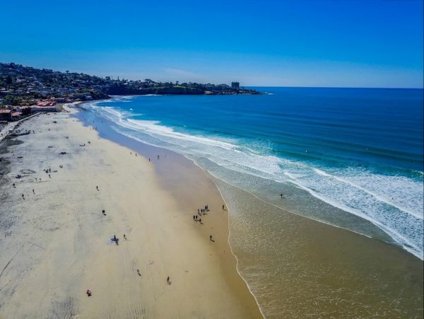 La Jolla 3 Bedroom Rental Home, Only Steps from Beach!