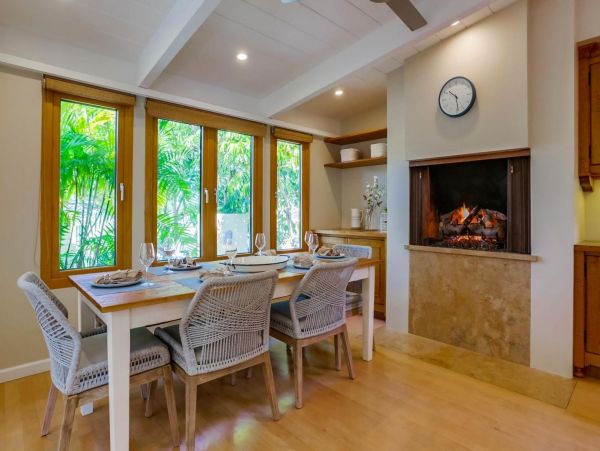 La Jolla 3 Bedroom Rental Home, Only Steps from Beach!