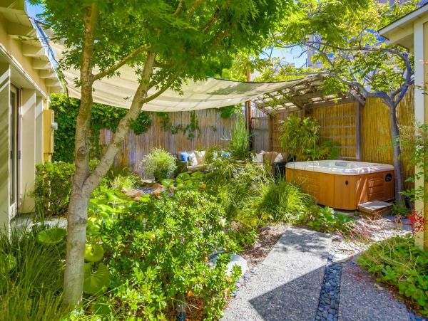 La Jolla 3 Bedroom Rental Home, Only Steps from Beach!