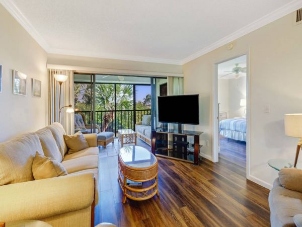 Fort Myers Beach Vacation Condo With Tennis Court Sleeps 4
