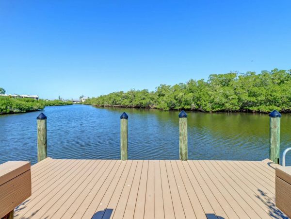 Fort Myers Beach Vacation Condo With Tennis Court Sleeps 4