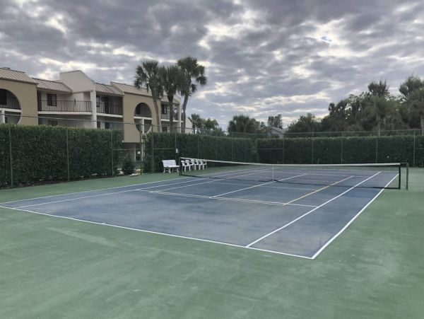 Fort Myers Beach Vacation Condo With Tennis Court Sleeps 4