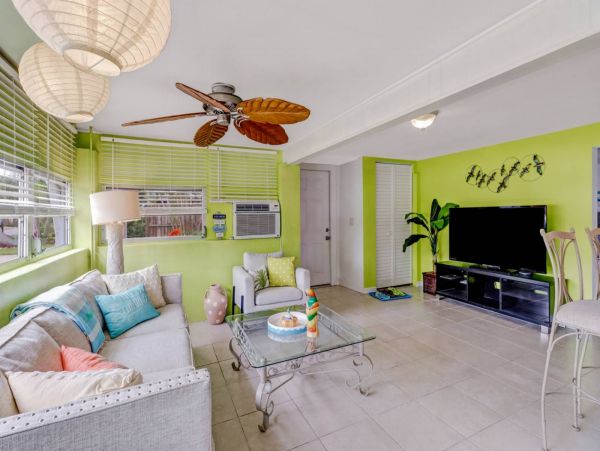 Lovely One Bedroom Apartment Easy Beach Access in Fort Myers