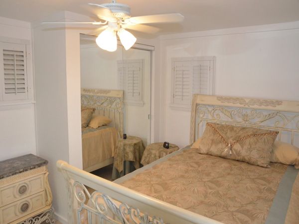 Bonita Springs One Bedroom Vacation Condo On The Beach
