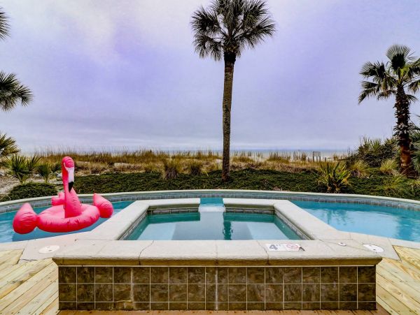 Fabulous Oceanfront Vacation Home On Hilton Head 18 Guests