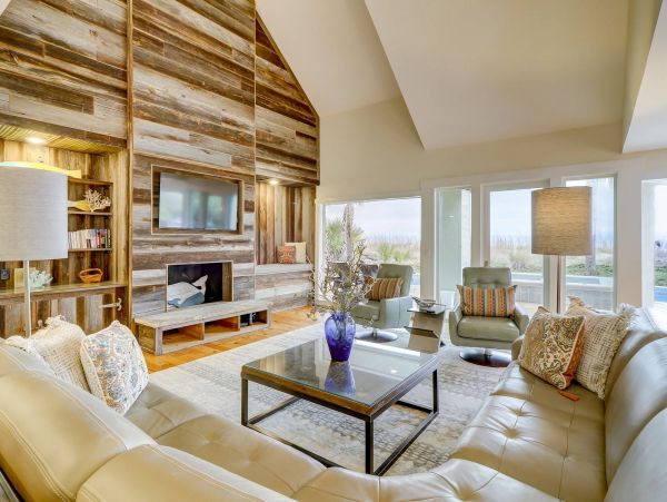 Fabulous Oceanfront Vacation Home On Hilton Head 18 Guests