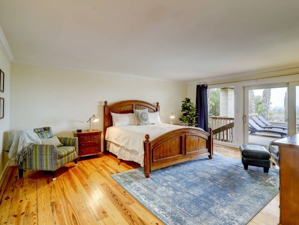 Fabulous Oceanfront Vacation Home On Hilton Head 18 Guests