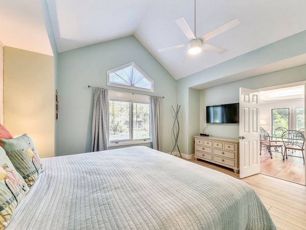 Luxury Hilton Head Oceanfront Vacation Home Sleeps 14 Guests