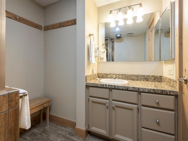 Park City Deer Valley Canyons Resort Condo 996292