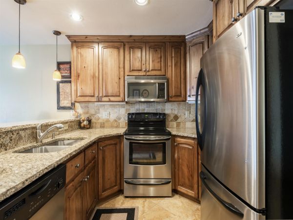 Park City Deer Valley Canyons Resort Condo 996296