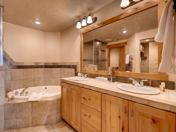 Park City Deer Valley Canyons Resort Condo 996308