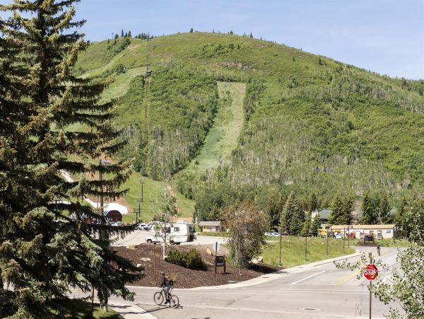 Park City Deer Valley Canyons Resort Condo 996313