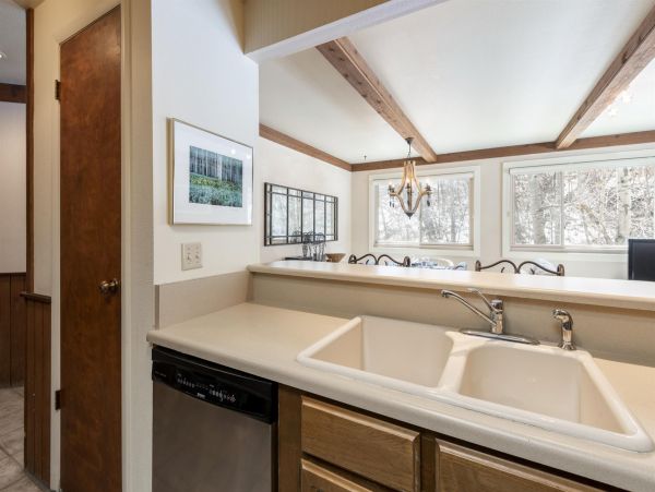 Park City Deer Valley Canyons Resort Condo 996316