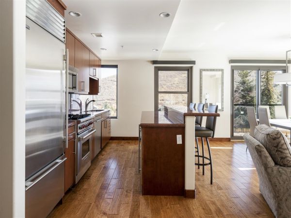 Park City Deer Valley Canyons Resort Condo 996321