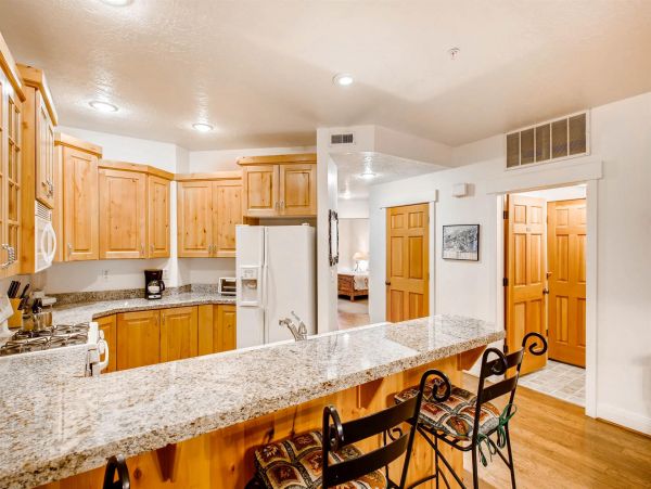 Park City Deer Valley Canyons Resort Condo 996324
