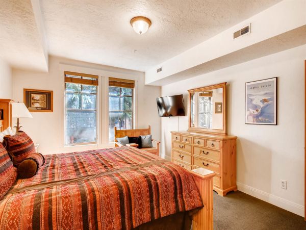 Park City Deer Valley Canyons Resort Condo 996324