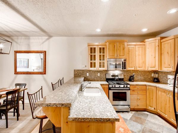 Park City Deer Valley Canyons Resort Condo 996325