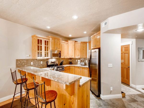 Park City Deer Valley Canyons Resort Condo 996325