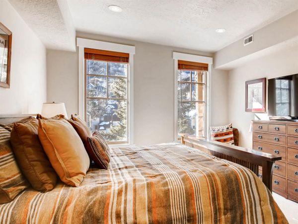 Park City Deer Valley Canyons Resort Condo 996325