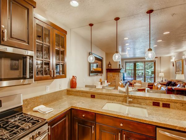 Park City Deer Valley Canyons Resort Condo 996343