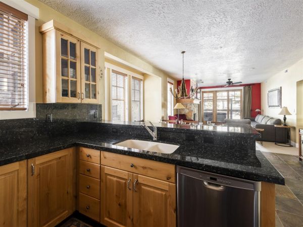Park City Deer Valley Canyons Resort Condo 996353