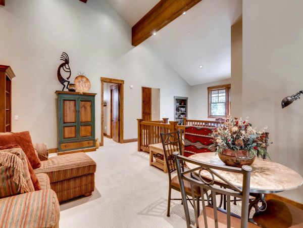Cozy 6-Bed Park City Vacation Rental with Private Hot Tub