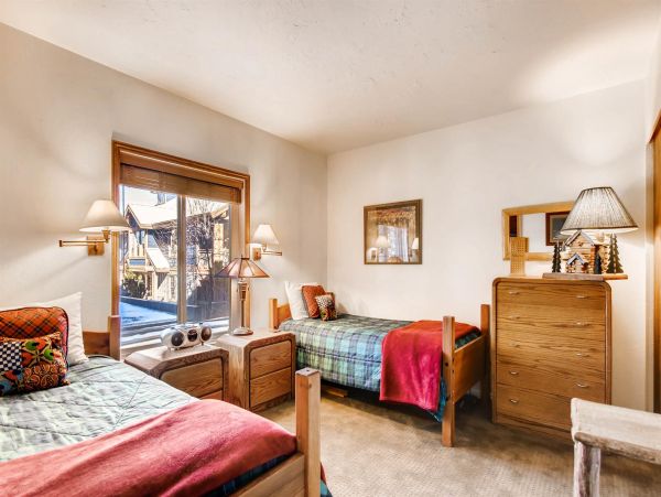 Park City Deer Valley Canyons Resort Condo 996378