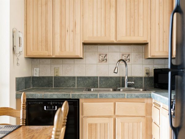 Park City Deer Valley Canyons Resort Condo 996385