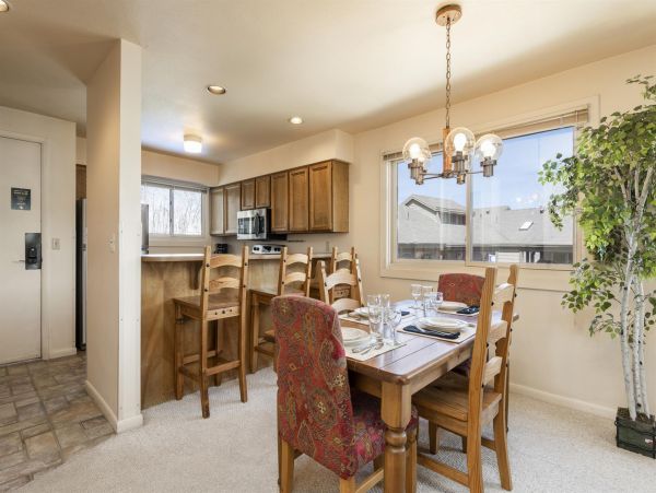 Park City Deer Valley Canyons Resort Condo 996386