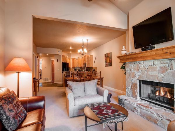 Park City Deer Valley Canyons Resort Condo 996388
