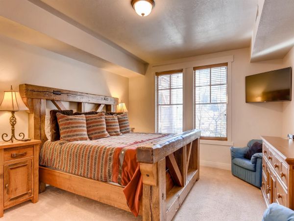Park City Deer Valley Canyons Resort Condo 996392