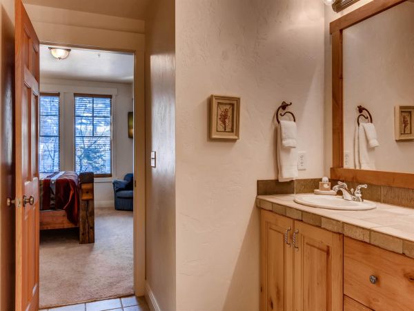 Park City Deer Valley Canyons Resort Condo 996392