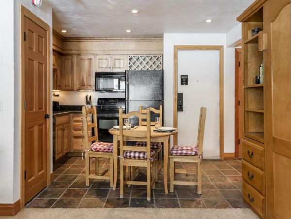 Park City Deer Valley Canyons Resort Condo 996393