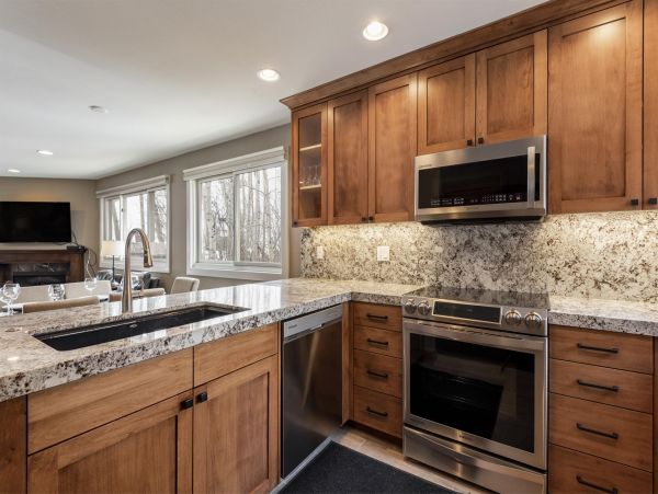 Park City Ski in Ski Out Access Award Winning Amenities.