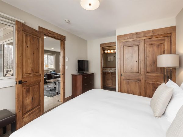 Park City Ski in Ski Out Access Award Winning Amenities.