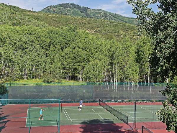 Park City Ski in Ski Out Access Award Winning Amenities.