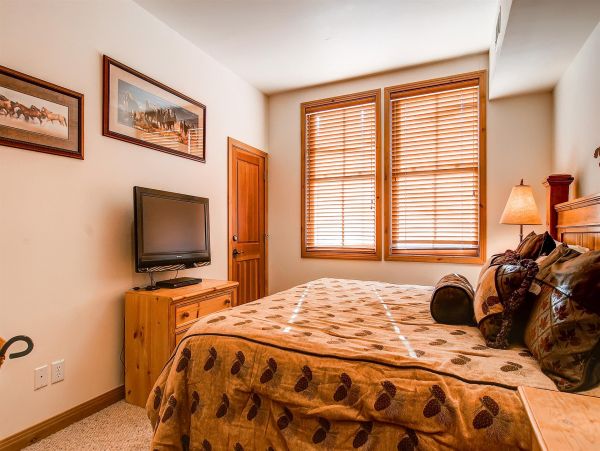 Park City Deer Valley Canyons Resort Condo 996403