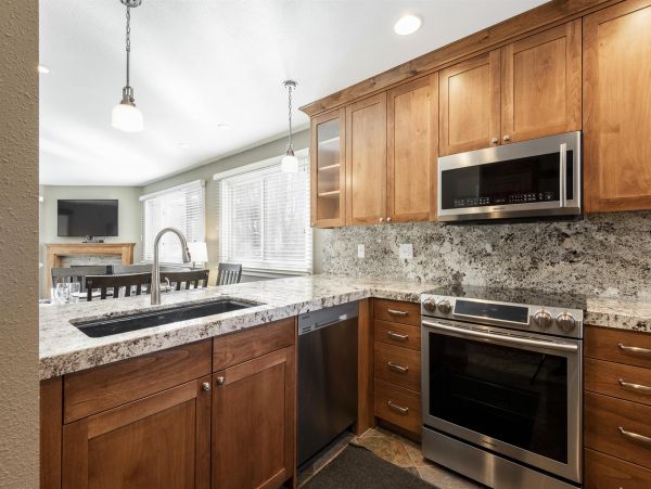 Park City Deer Valley Canyons Resort Condo 996404