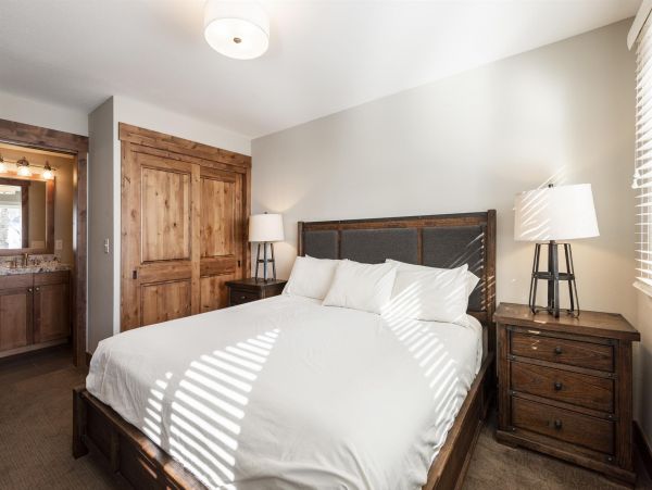 Park City Deer Valley Canyons Resort Condo 996404