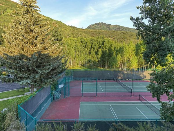 Park City Deer Valley Canyons Resort Condo 996404