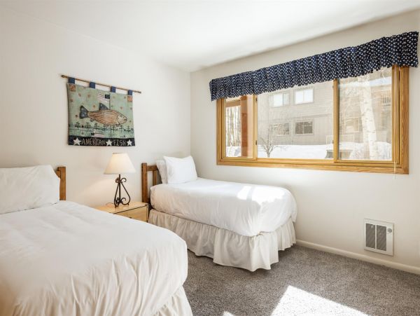 Park City Deer Valley Canyons Resort Condo 996405