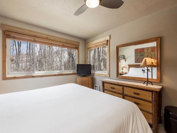 Park City Deer Valley Canyons Resort Condo 996411