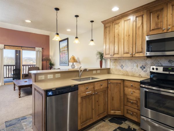 Park City Deer Valley Canyons Resort Condo 996415