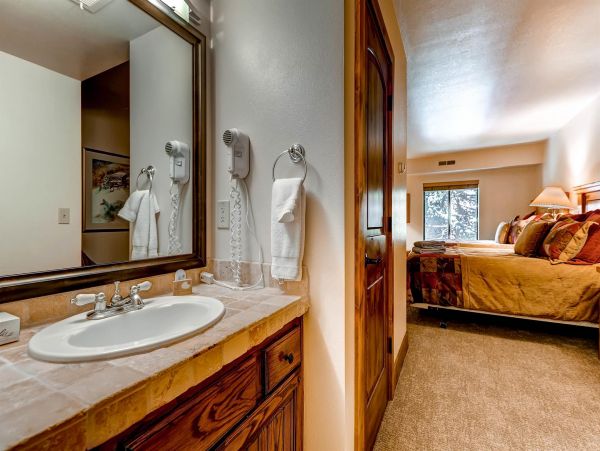 Park City Deer Valley Canyons Resort Condo 996421