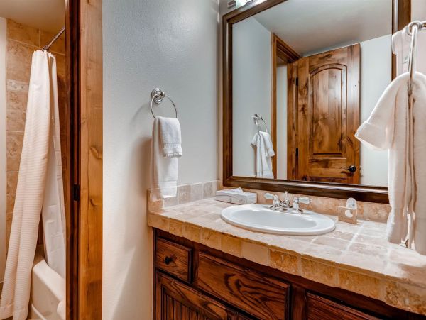 Park City Deer Valley Canyons Resort Condo 996421