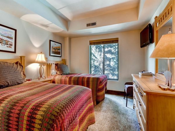Park City Deer Valley Canyons Resort Condo 996421