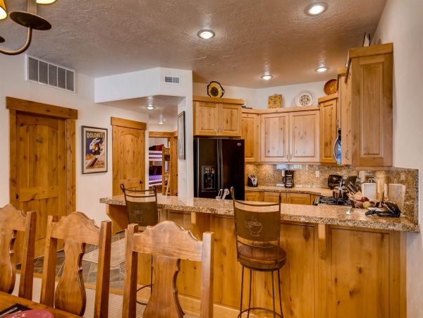 Park City Deer Valley Canyons Resort Condo 996423