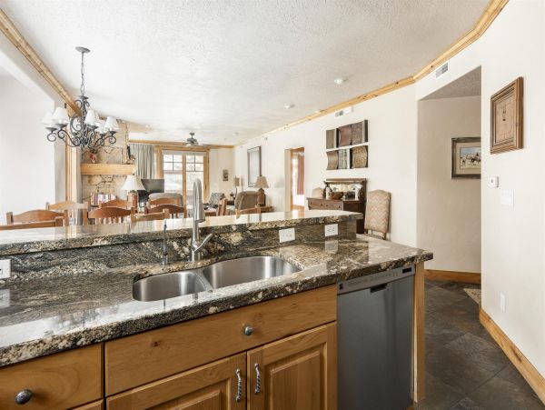 Park City Deer Valley Canyons Resort Condo 996428