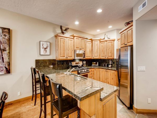 Park City Deer Valley Canyons Resort Condo 996436